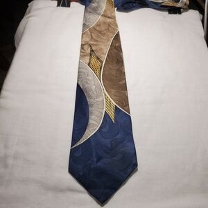 Haggar Old Money Quiet Luxury Art Deco Men's Silk Tie